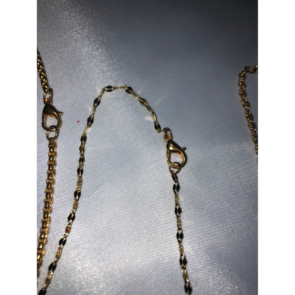 Lot of 4 Gold Tone Necklaces Assorted Chains Box Rope Cable Minimalist Layering - Picture 7 of 9
